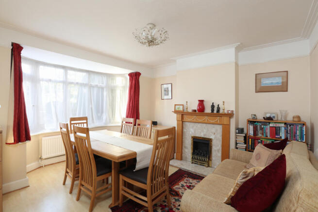 West Close 11