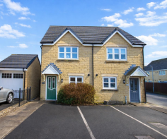 9, Westall Gardens, Darwen BB3 3FN