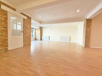 Brunswick Street East, Hove, BN3 1AU