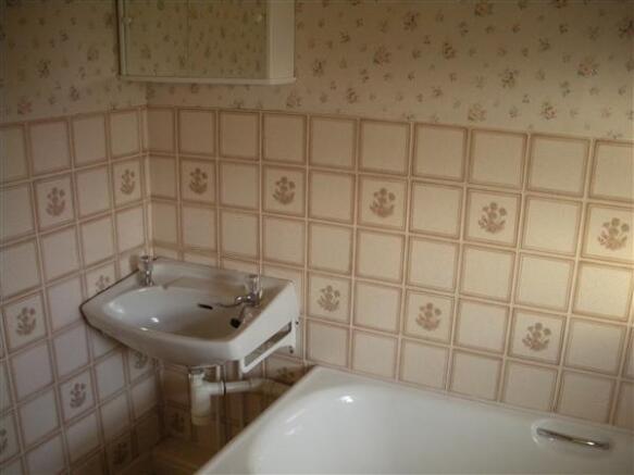 Upstairs Bathroom