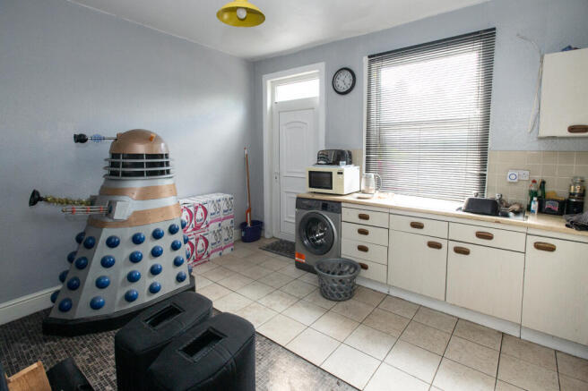 2 bed Terraced for sale Image 7