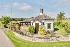The Lodge, Nieuport House Lane, Hereford HR3 6LJ