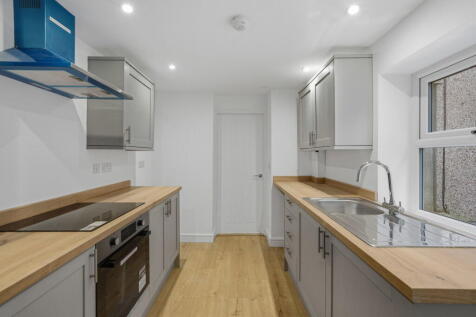 Hanbury Road, Pontnewynydd