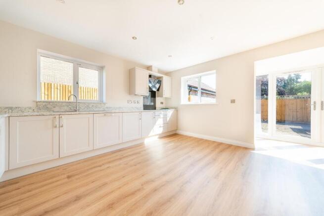 3 bed Detached for sale Image 4