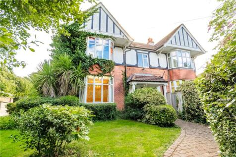 Welholme Avenue, Grimsby, DN32