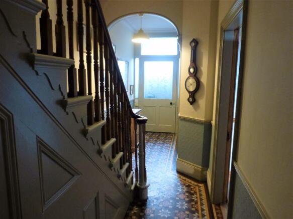 Photo 10