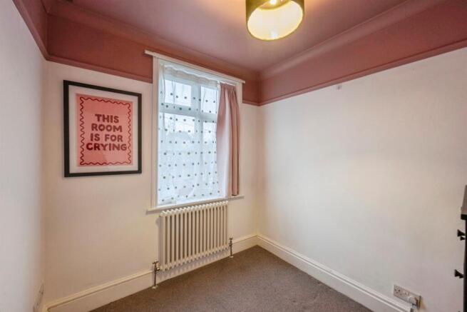 3 bed Semi-Detached for sale Image 10