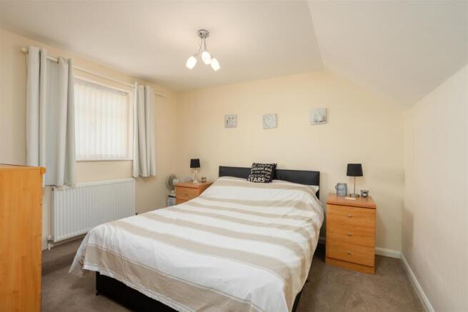 2 bed Detached for sale Image 10