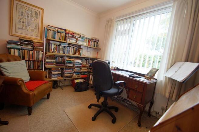 Photo 8