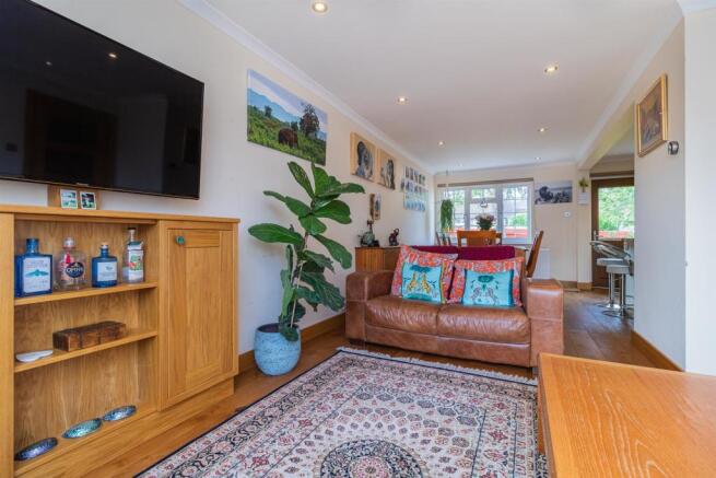 16 The Oval-The-Oval-Guildford-semi-detached-house