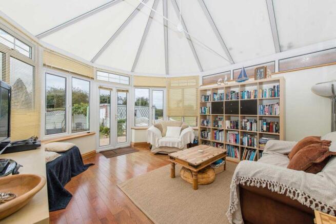 Heath Road, Langley, Maidstone, Kent, ME17 3JX-11