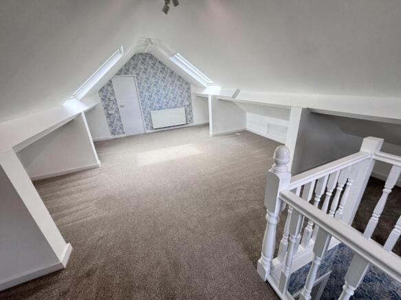 ATTIC ROOM