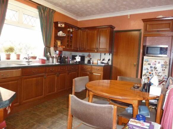 Kitchen/Breakf...