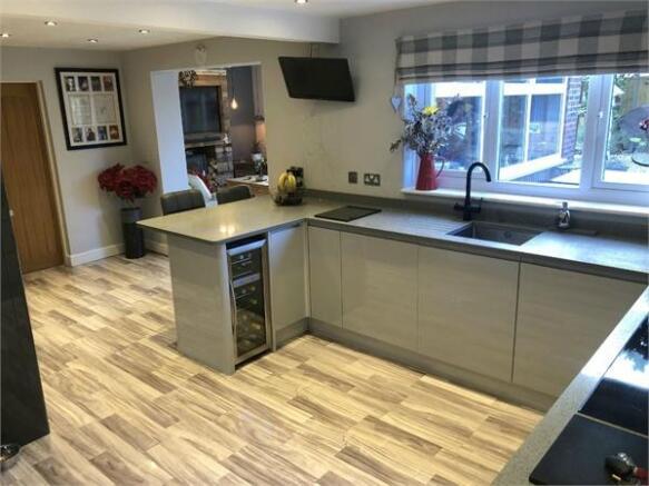 Kitchen/Breakfast R