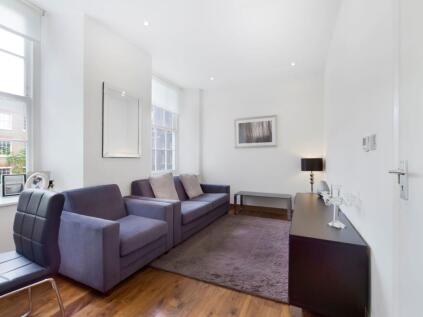 Bedford Row,
Holborn, WC1R