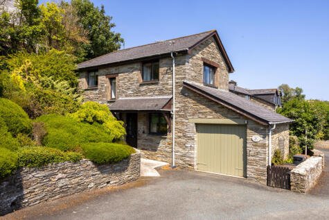 Old Walls, 1 Charleton Court Barns, West Charleton, Kingsbridge, Devon