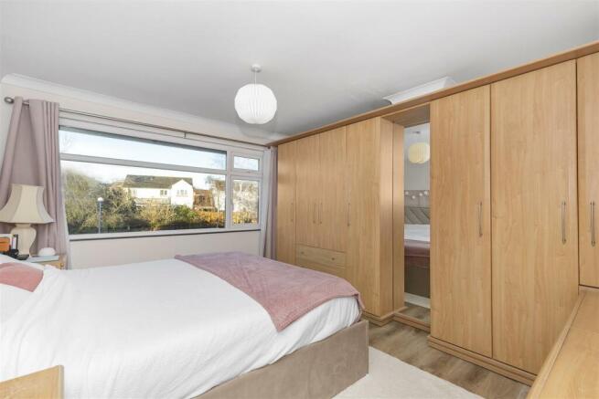 Bedroom 2.jpg