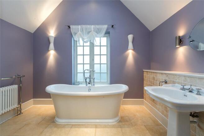 En Suite Bathroom
