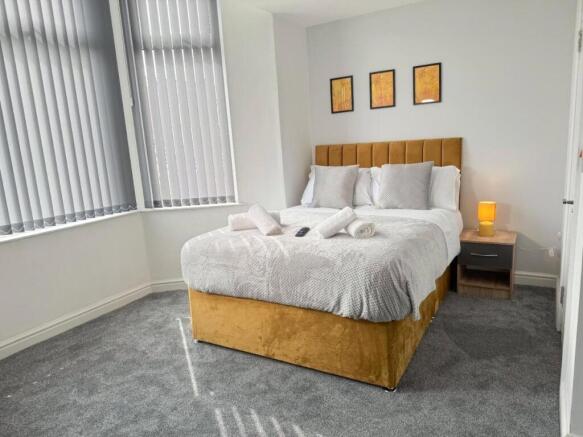 5 bed House to rent Image 8