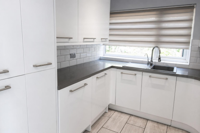Kitchen 1.png