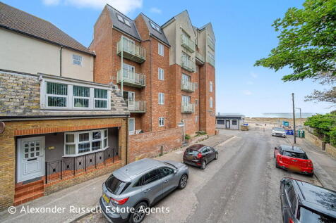 Beach Road, Westgate-on-Sea, CT8