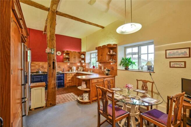 Kitchen/Breakfast Rm