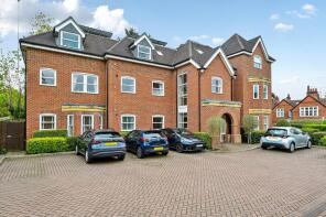 Flat 1, 87 Roxborough House, Middle Gordon Road, Camberley GU15 2JA