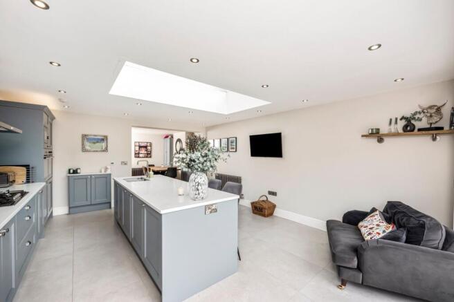Kitchen / Breakfast Room