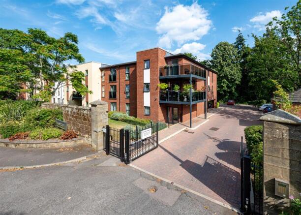 Flat 24, Thorneycroft-10.jpg