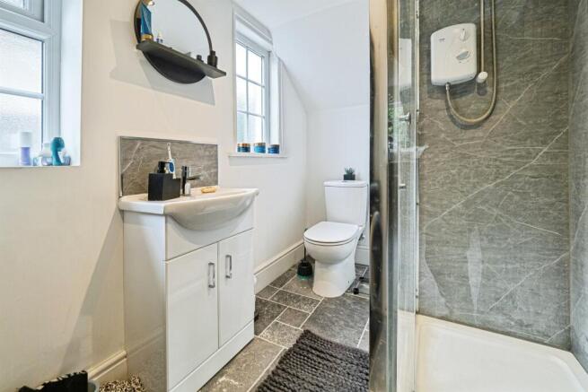 3 bed Semi-Detached for sale Image 7