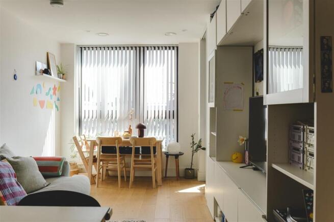 Kingsland Road-8.jpg