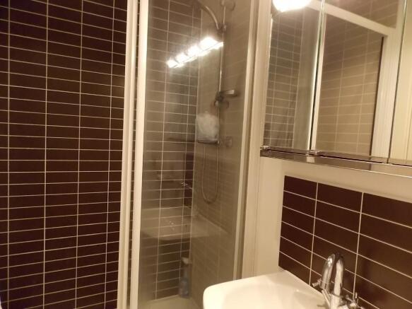 Master En-suite