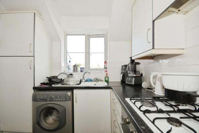 2 bed Flat for sale Image 9