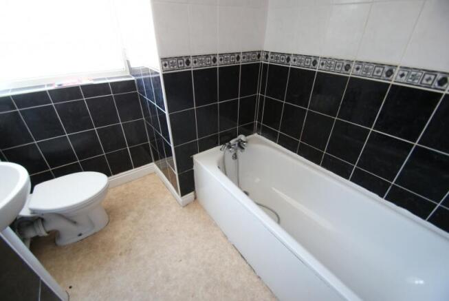 6 bed End of Terrace to rent Image 4