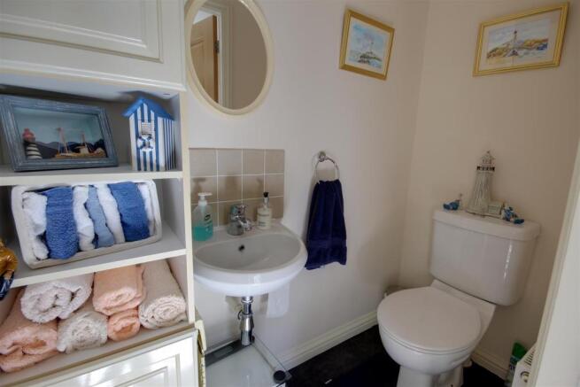 Cloakroom WC