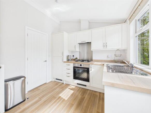 2 bed Park Home for sale Image 7