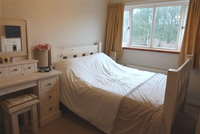 MASTER BED