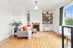 Flat 1, 43, Stapleton Hall Road, Hornsey, London N4 3QF