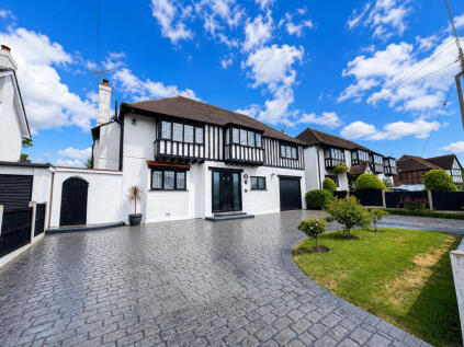 Tudor Way, Hawkwell