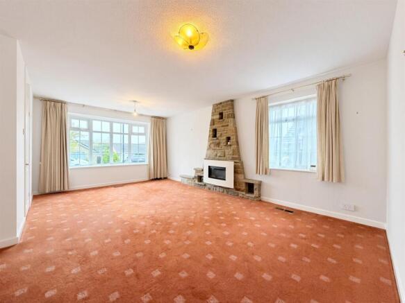 Living Room.jpg