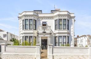 9a, Hove Place, Hove BN3 2RG