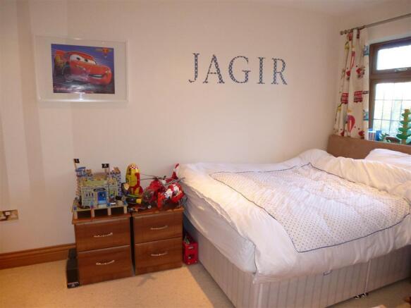 Photo 10
