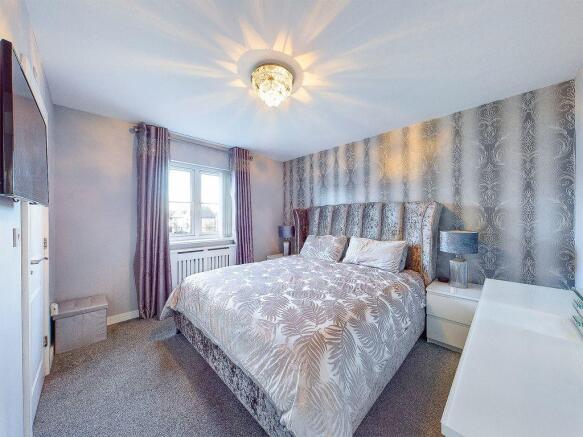 Bedroom 1 (Double with Ensuite)