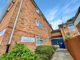 83, Denham Close, Luton LU3 3TT