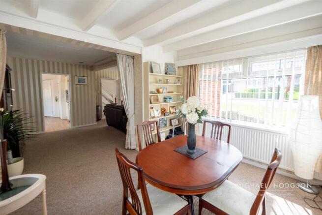 Sevenoaks Drive, Hastings Hill, Sunderland photo 5