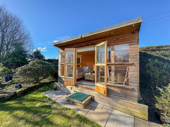 Summer Hut
