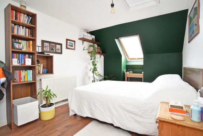 3 bed Terraced for sale Image 8
