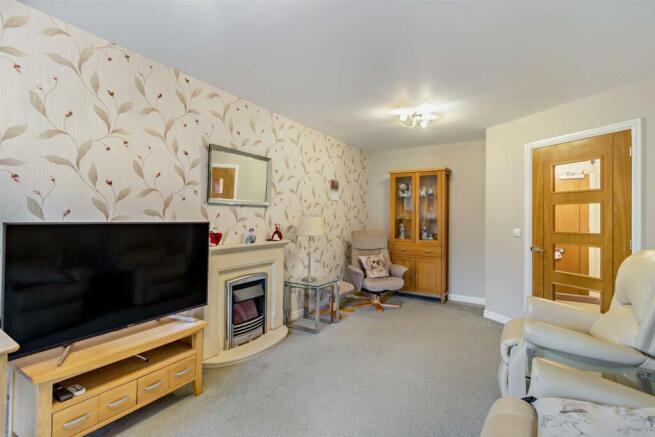 Living Room: