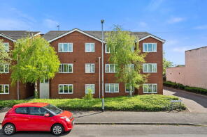 Flat 36, Knoll Court, Reservoir Road, Kettering NN16 9QG