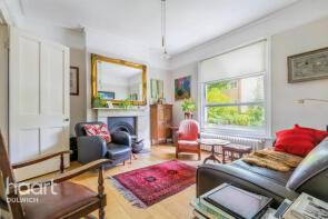 63, Kings Grove, London SE15 2NA